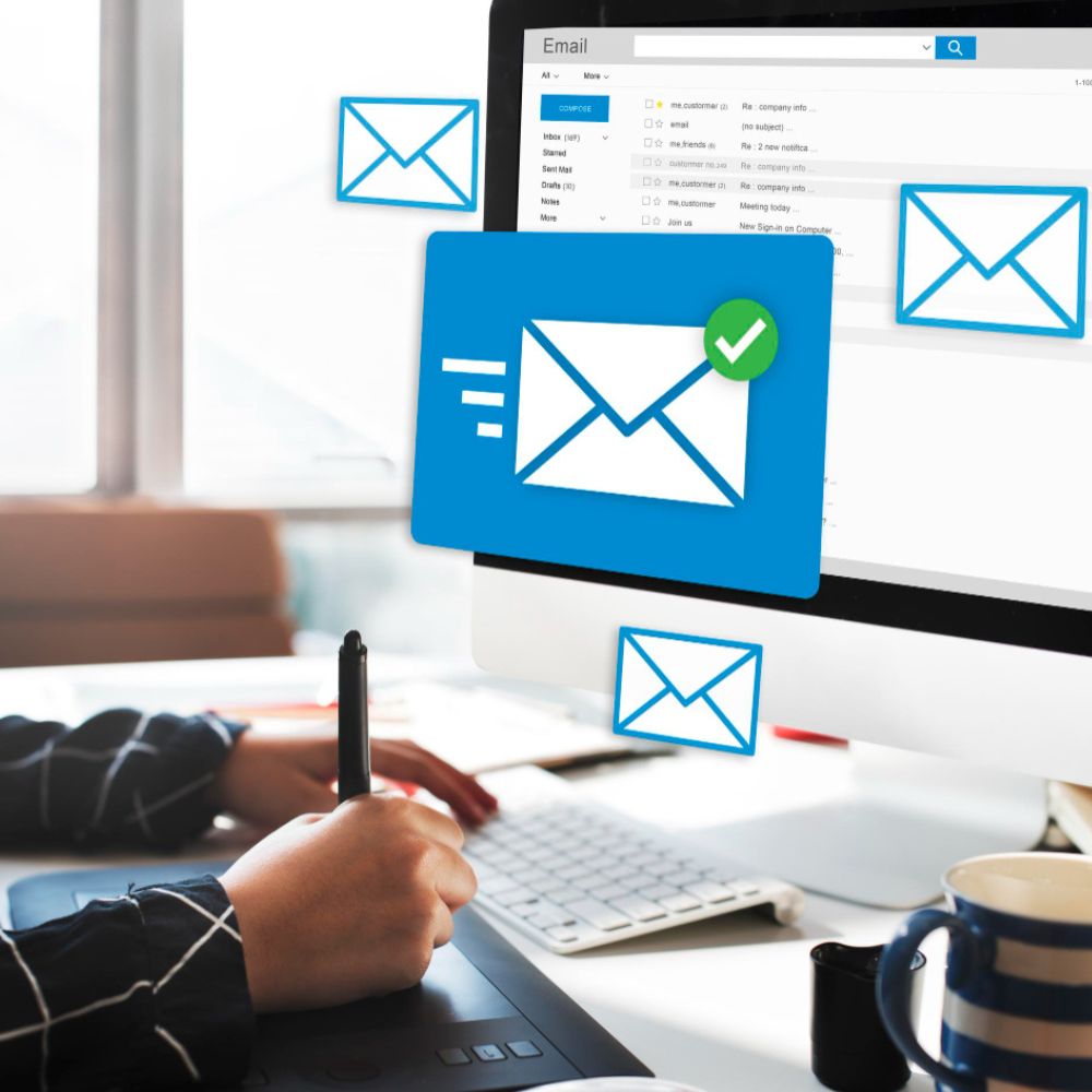 Gmail vs Outlook: 10 facts to consider when choosing free email service!